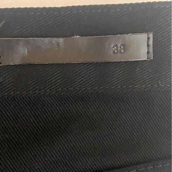 Finest Thread Luxury Goods-Black Shorts with Space Theme Patches - size 38 NWOT - Picture 5 of 12